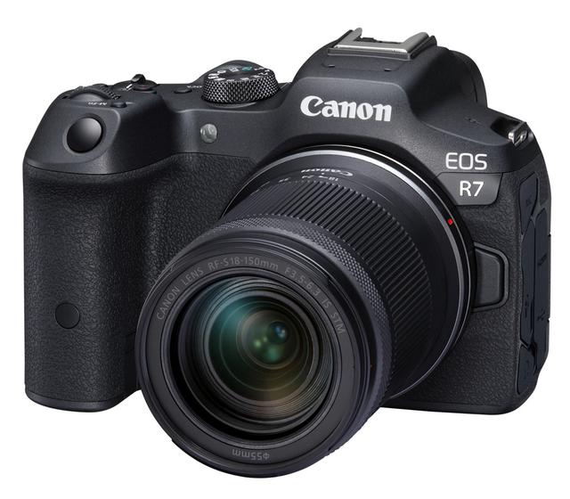 Беззеркальный фотоаппарат Canon EOS R7 Kit RF-S 18-150 IS STM